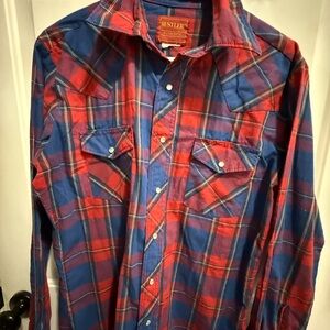 Rustler Men's Casual Red and Blue Checkered Shirt